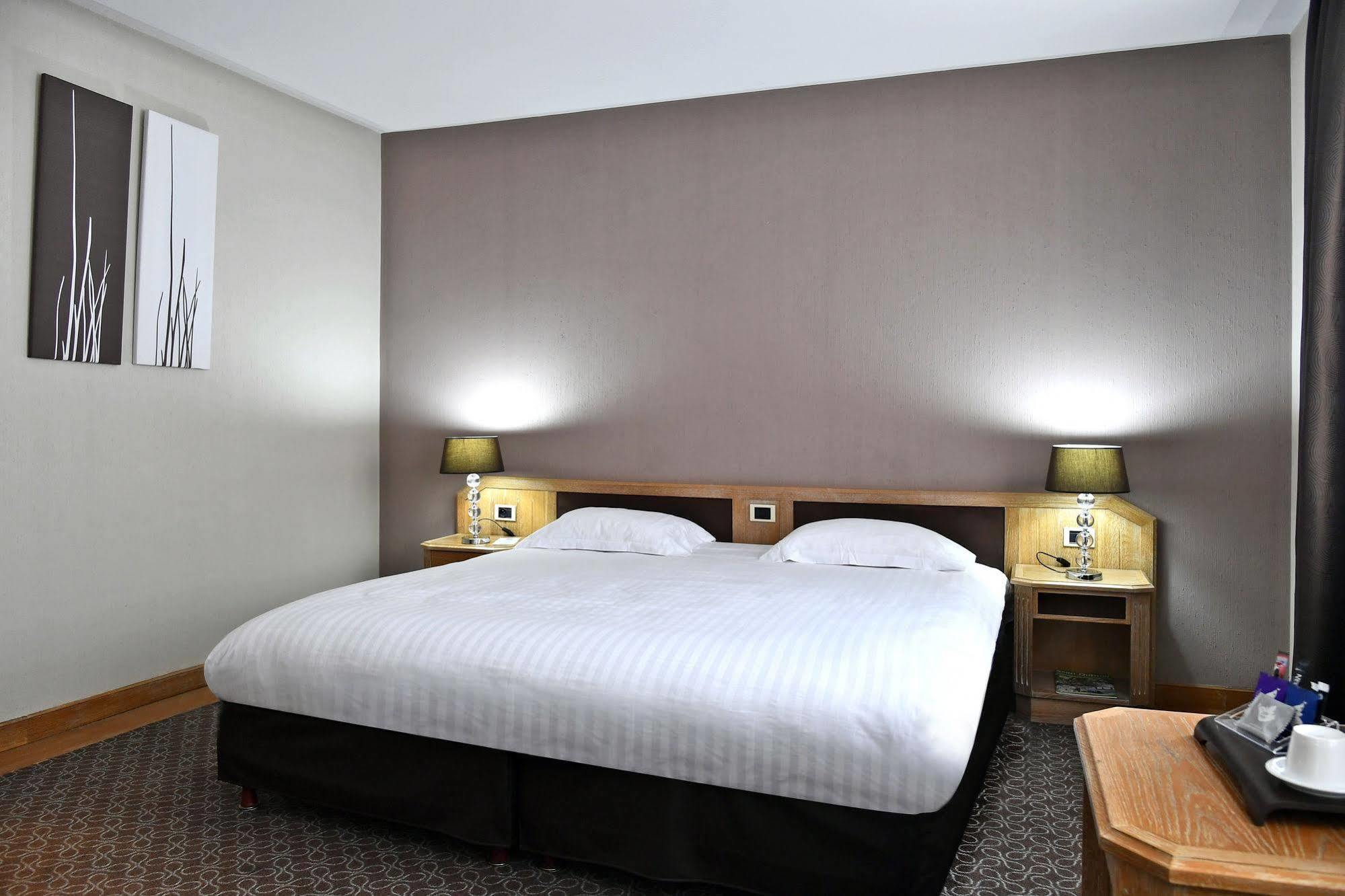 סן-קוונטן Le Grand Hotel מראה חיצוני תמונה